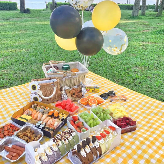 Waterproof Cloth Sand Beach MatsFoldable Camping Mat Thicken Tent Picnic Blanket Pad Moisture-proof Picnic Mat Picnic Blanket