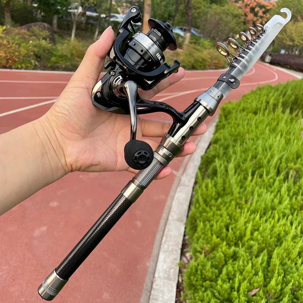 Spinning Fishing Rod Combo 1.5m-2.4m Carbon Fiber Fishing Rod and 2000/3000 Spinning Reel Telescopic Fishing Pole Kit Pesca