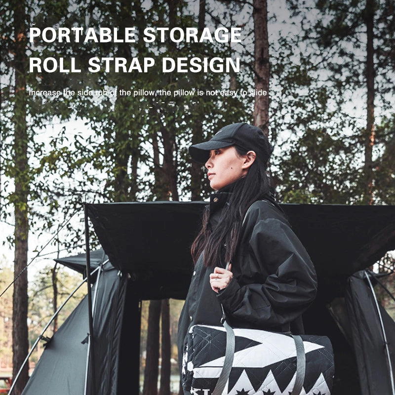 Portable Camping Moisture-proof Mat Outdoor Waterproof Picnic Seat Mat Beach Mat Thickened Picnic Mat Household Carpet
