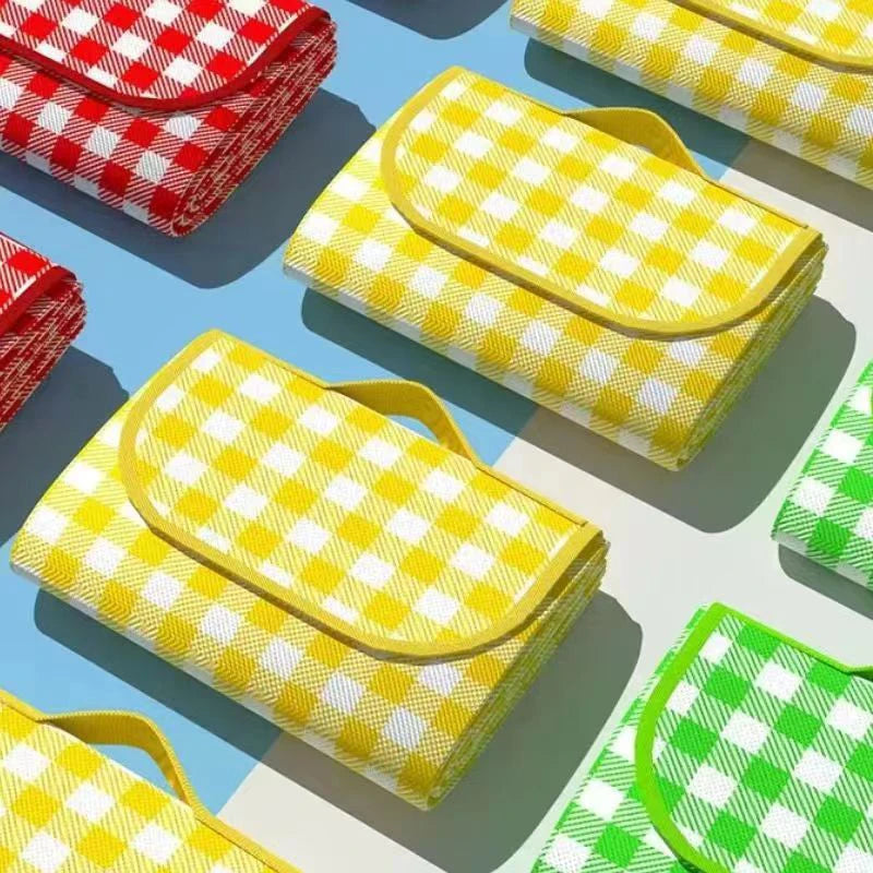 Outdoor Picnic Mat Moisture-proof Mat Thick Oxford Cloth Waterproof Beach Mat Portable Beach Blanket Folding Camping Mat