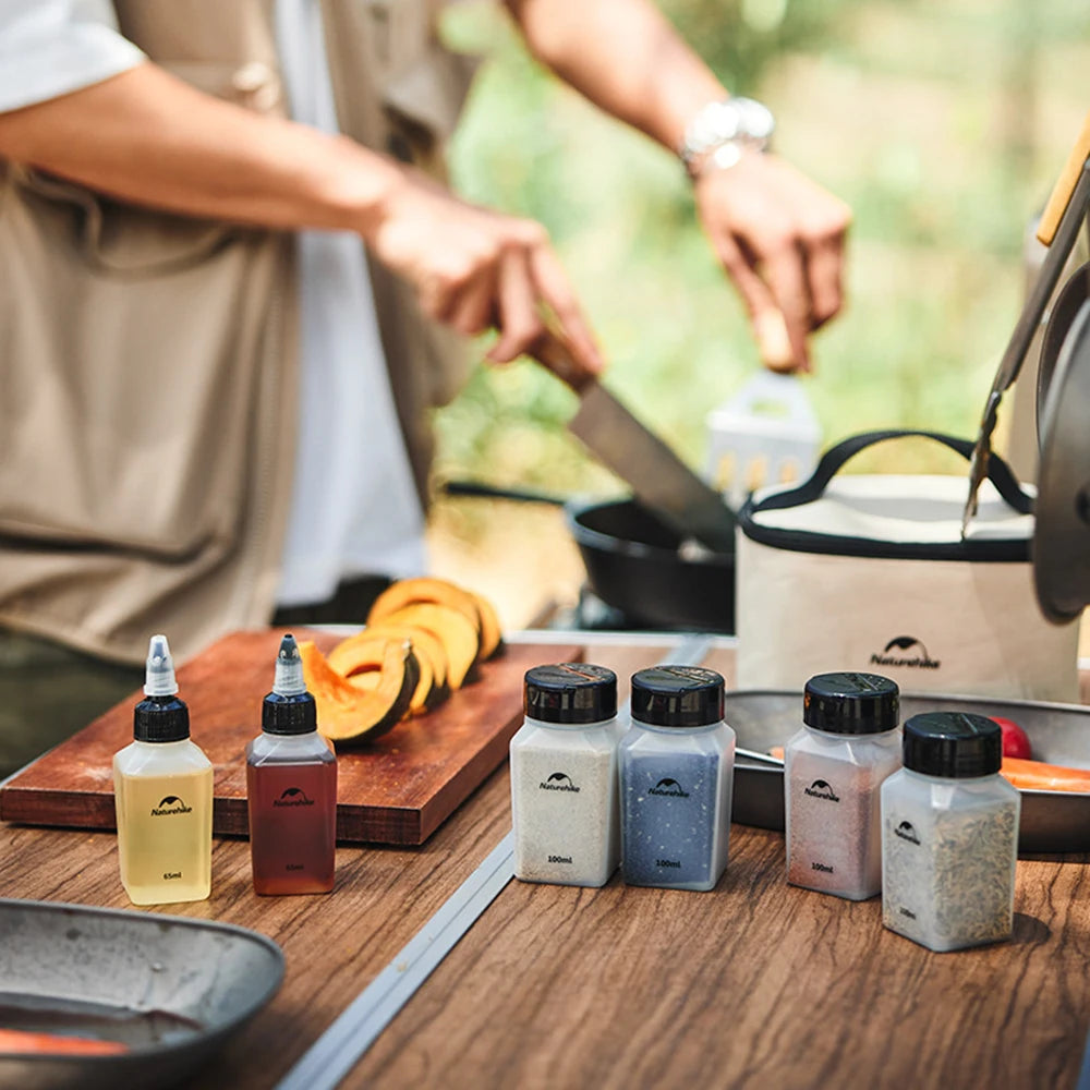 Naturehike Outdoor Camping Tableware Storage Container Seasoning Bottles Cans With a Bag For BBQ Portable Picnic CNH22CJ043