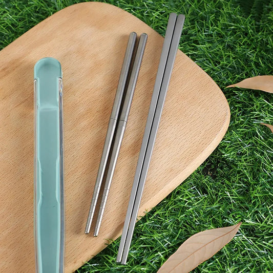 Titanium Alloy Chopsticks Portable Outdoor Traveling Camping Tableware Non-Toxic Non-Slip Picnic Tool